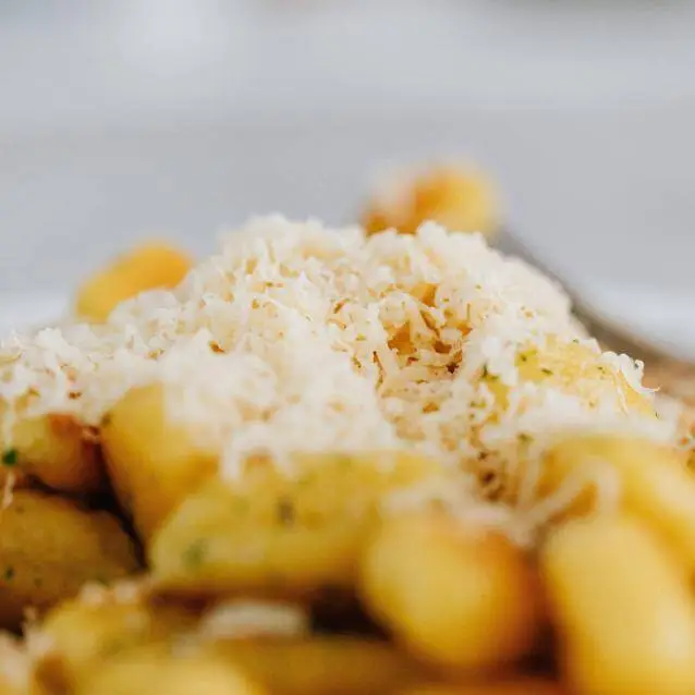 L'origine degli gnocchi sbat&ugrave;i